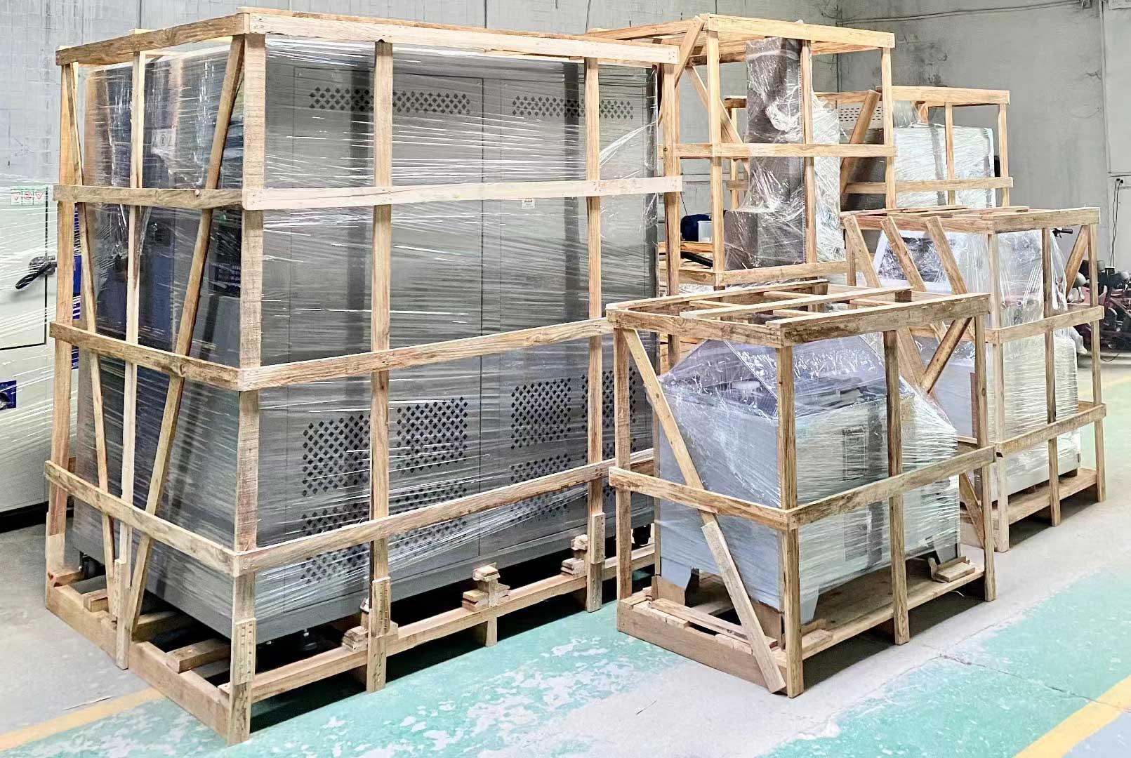 1臺(tái)拉力試驗(yàn)機(jī)、1臺(tái)電磁振動(dòng)試驗(yàn)